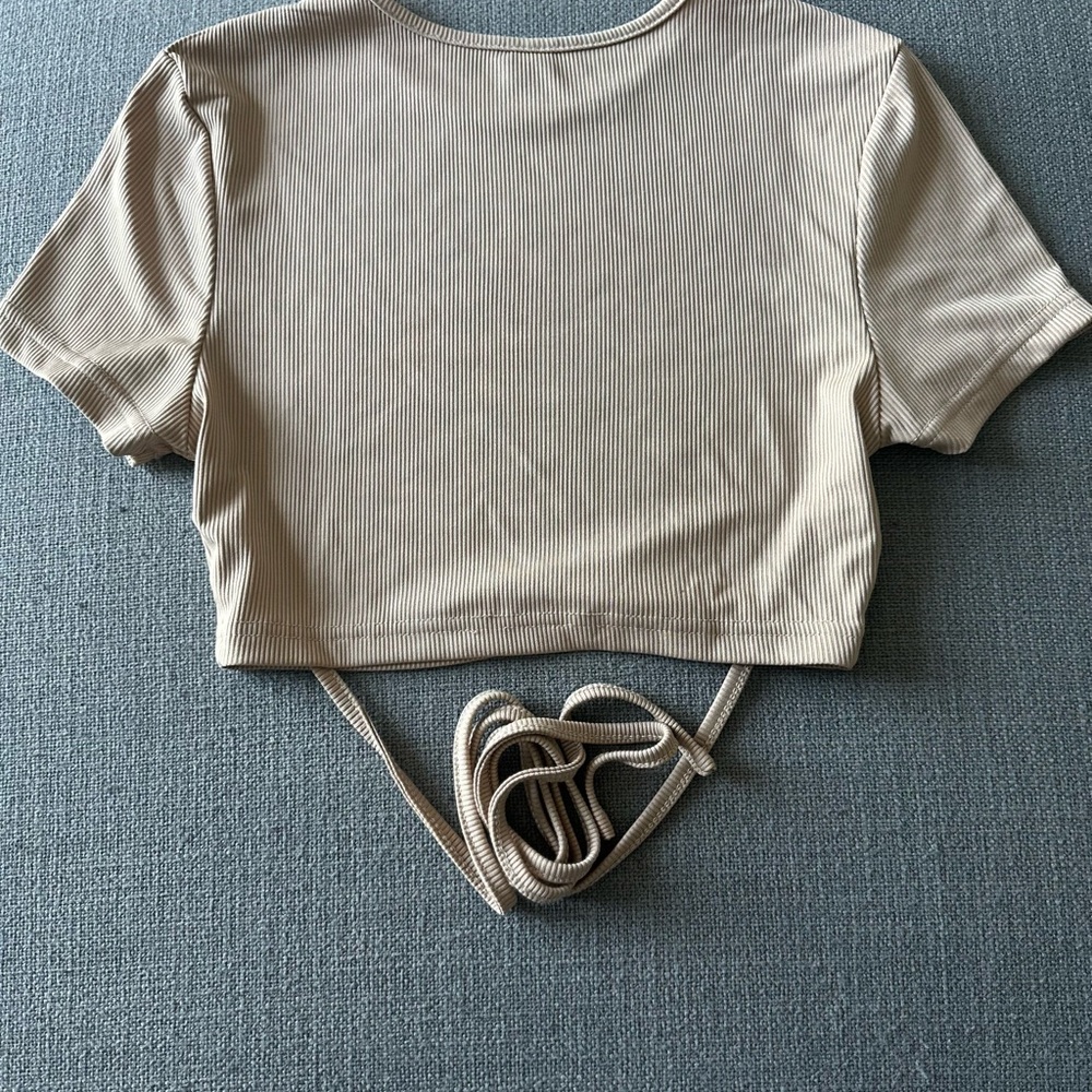 Tan Ribbed Crop Top - Picture 2 of 2